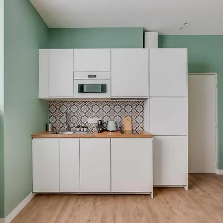 Charming Nationpicpus 12th Apartment *